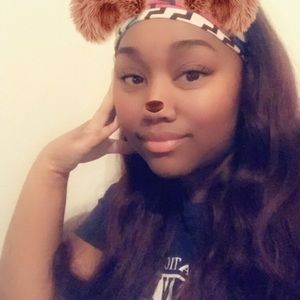 Meet your Posher, Shayla